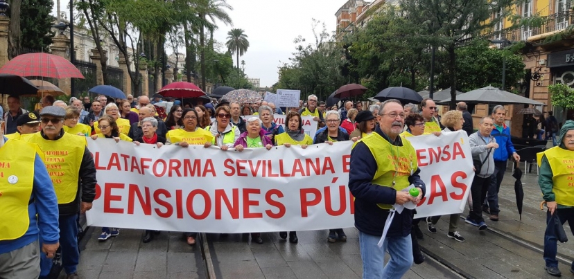 Manifestación hoy en defensa de las Pensiones coindiciendo con el Consejo de Ministros/as
