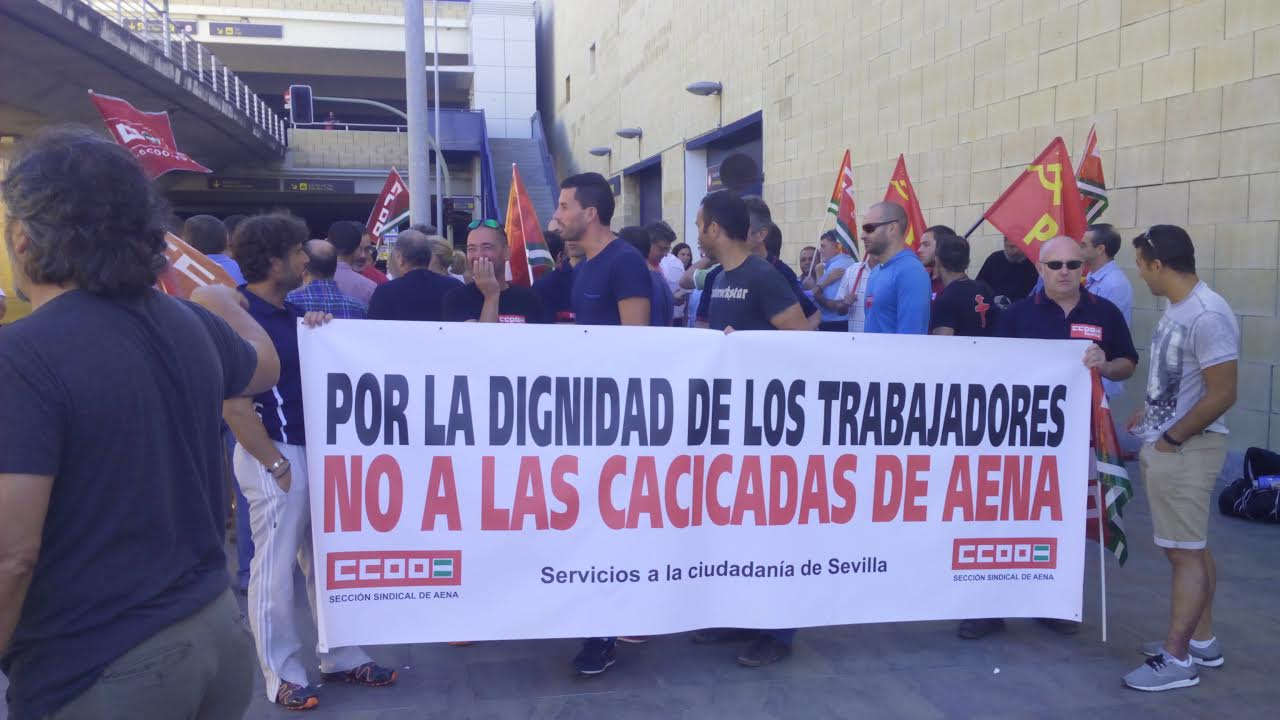 Trabajadores Bomberos Aeropuerto Sevilla