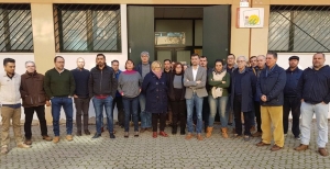 IU SEVILLA SE SUMA AL MINUTO DE SILENCIO POR EL CONDUCTOR MUERTO EN ÉCIJA EN ACCIDENTE LABORAL