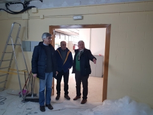 Apoyo al Ayuntamiento y a las familias del CEIP de El Cuervo en su lucha por una educación digna y de calidad
