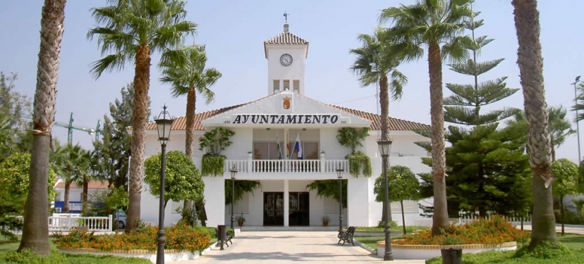 chttp://www.diariodesevilla.es/provincia/concejal-Espartinas-denuncia-vencino-empujarle_0_1154885047.html